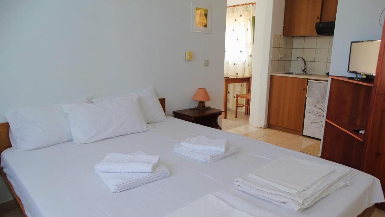 Agrambeli Rooms & Apartments Lefkada City Exterior photo