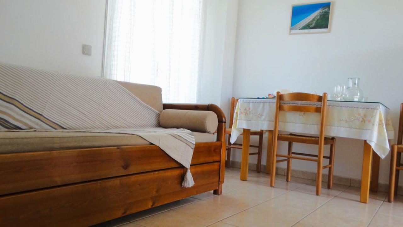 Agrambeli Rooms & Apartments Lefkada City Exterior photo